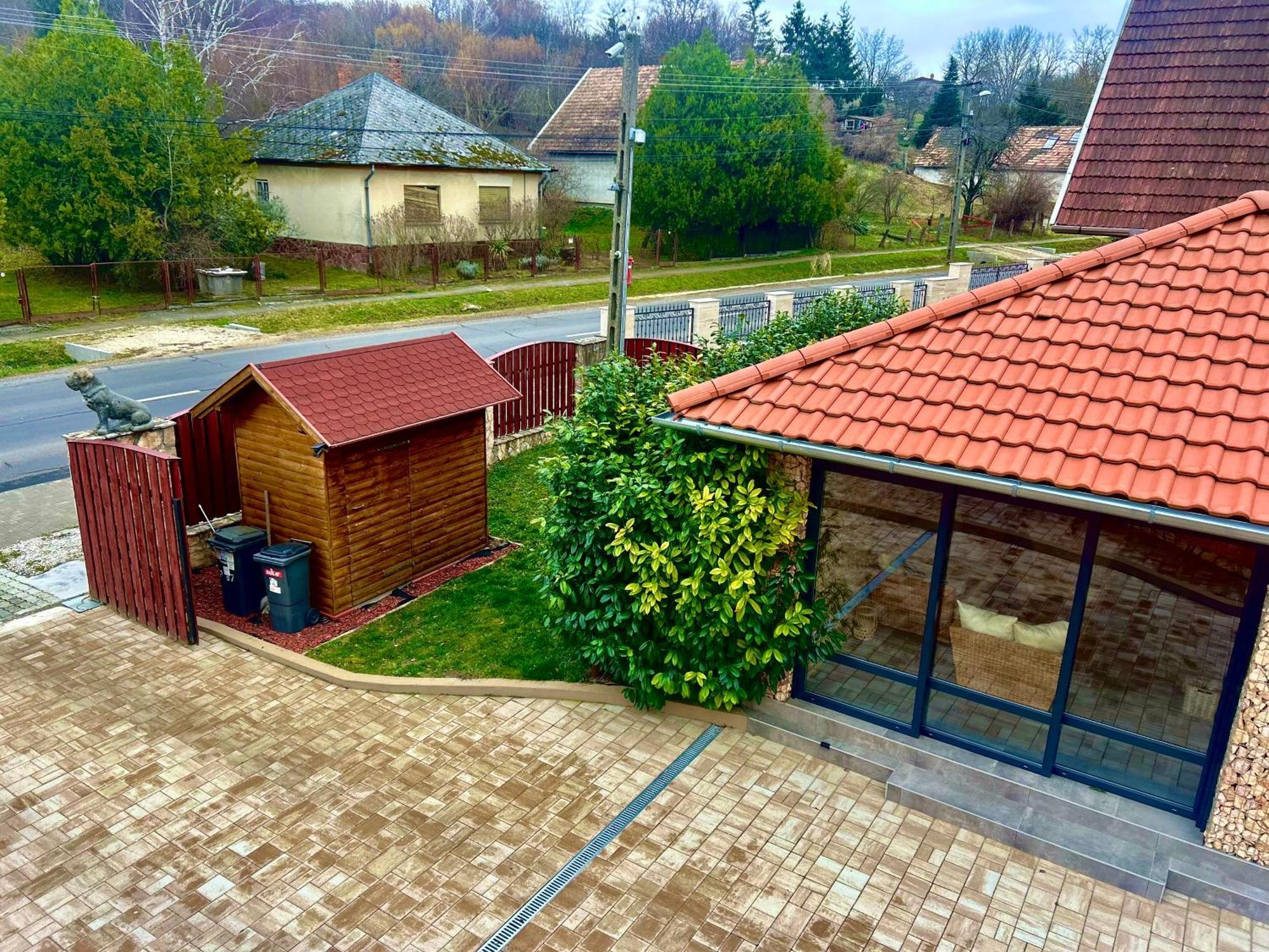 Bikeaway Guesthouse Kereki Exterior photo